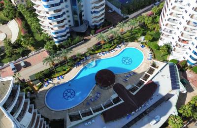 ID 5033 2+1 Apartment in Mahmutlar — with Terrace and Full Facilities