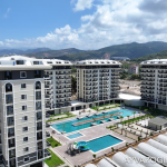 ID 5080 1,300 meters to the sea and a hotel-style complex