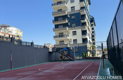 ID 5082 Complex with extensive infrastructure