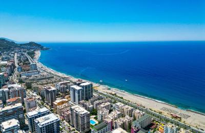 ID 5185 2+1 in Mahmutlar — beachfront, furnished apartment