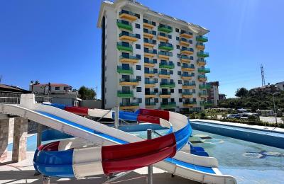 ID 5205 Compact 1+1 apartment with sea and mountain views