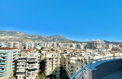 The largest 3+1 penthouse 0m from the sea