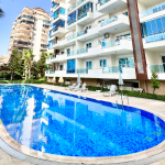 ID 009 Spacious 2+1 Apartment 300m from the Sea — Mahmutlar