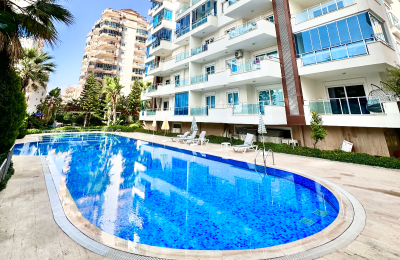 ID 009 Spacious 2+1 Apartment 300m from the Sea — Mahmutlar